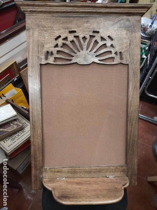 Otros objetos de arte: CAPILLA DE MADERA PARA V&Iacute;RGEN O SANTO. 85x49 cms. - Foto 1