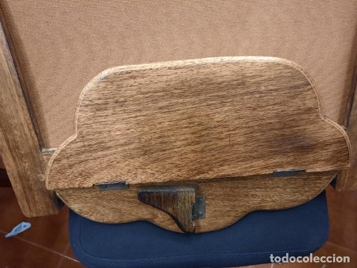 Otros objetos de arte: CAPILLA DE MADERA PARA V&Iacute;RGEN O SANTO. 85x49 cms. - Foto 2