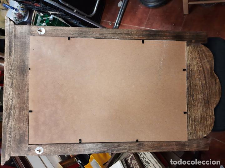 Otros objetos de arte: CAPILLA DE MADERA PARA V&Iacute;RGEN O SANTO. 85x49 cms. - Foto 4