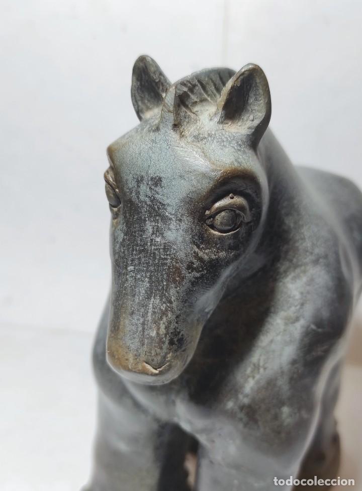 Otros objetos de arte: CABALLOS ESTILO BOTERO. FIGURAS DE METAL. - Foto 6