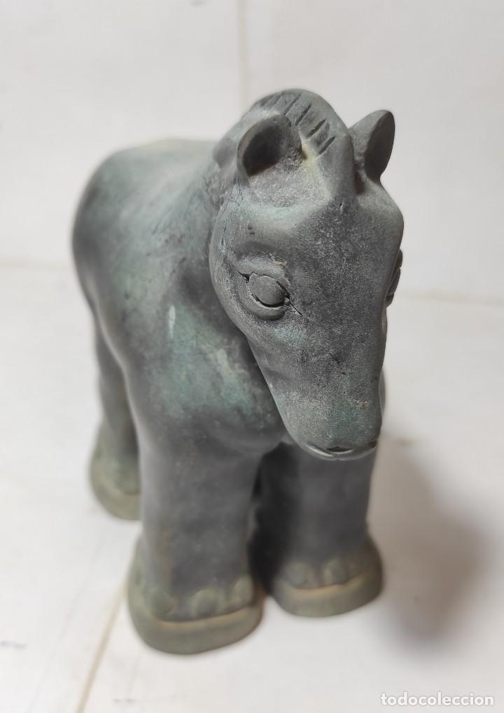 Otros objetos de arte: CABALLOS ESTILO BOTERO. FIGURAS DE METAL. - Foto 12