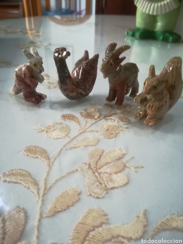 Otros objetos de arte: Figuritas de piedras semipreciosas - Foto 1