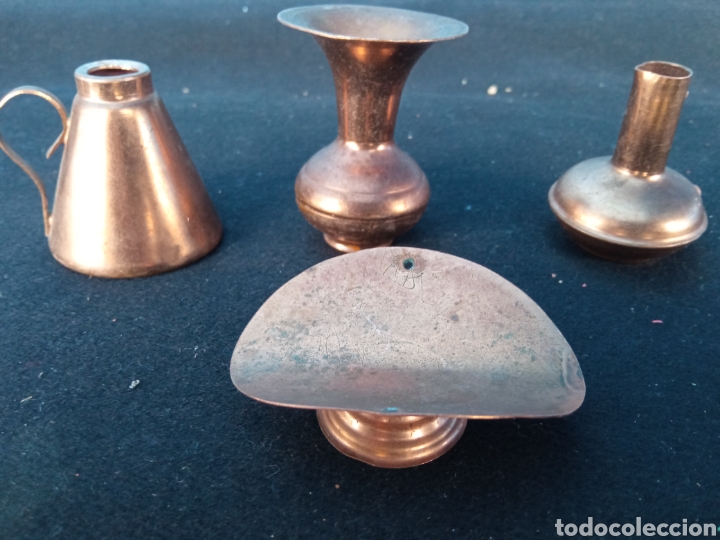 Otros objetos de arte: 4 MINIATURAS DE METAL ANTIGUAS - Foto 1