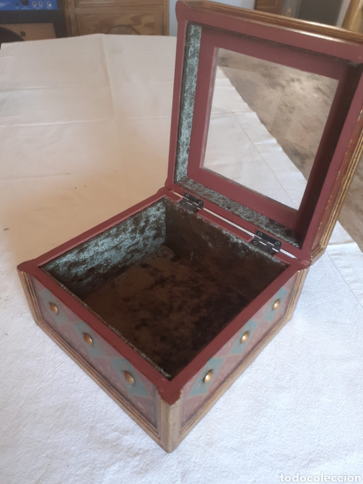 Otros objetos de arte: Caja policromada - Foto 3