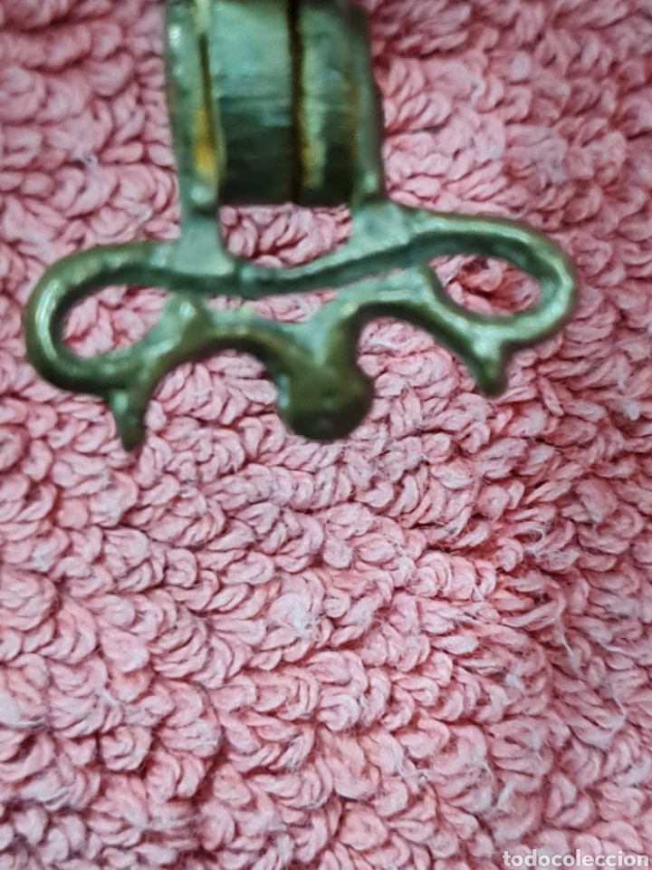 Otros objetos de arte: Antigua cruz de Caravaca - Foto 6