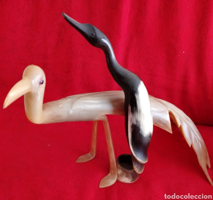 Otros objetos de arte: Dos P&aacute;jaros Asta de Toro. - Foto 1
