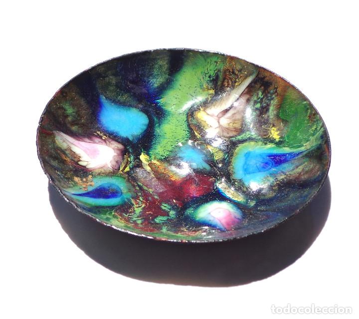 Otros objetos de arte: PLATITO CON ESMALTE DECORACI&Oacute;N. 8,2 CM DE DI&Aacute;METRO. - Foto 4