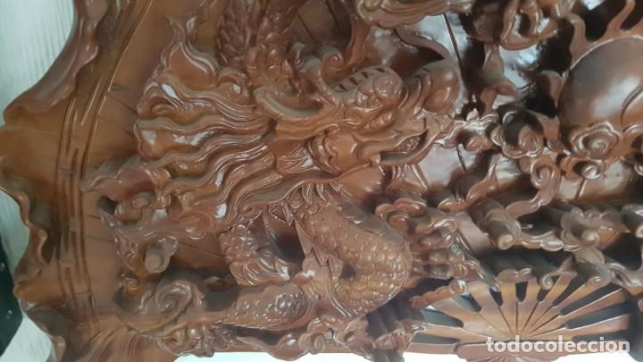Otros objetos de arte: A banico tallado en madera noble - Foto 1