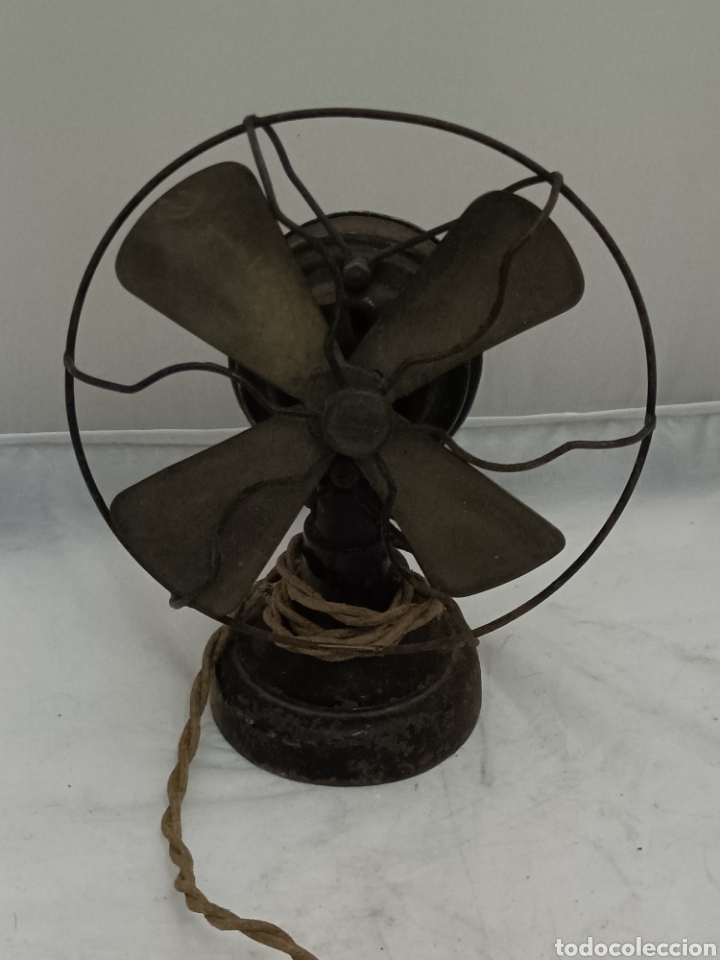 Otros objetos de arte: Ventilador de principios de siglo - Foto 2