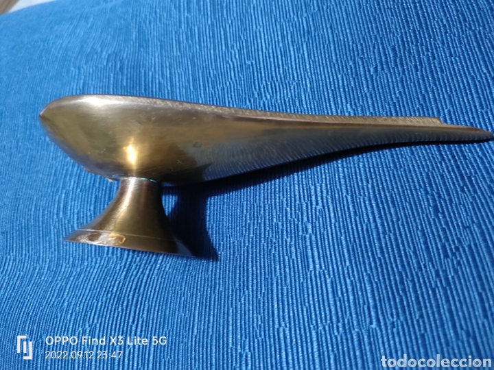 Otros objetos de arte: Pieza de metal decorada en la base - Foto 3