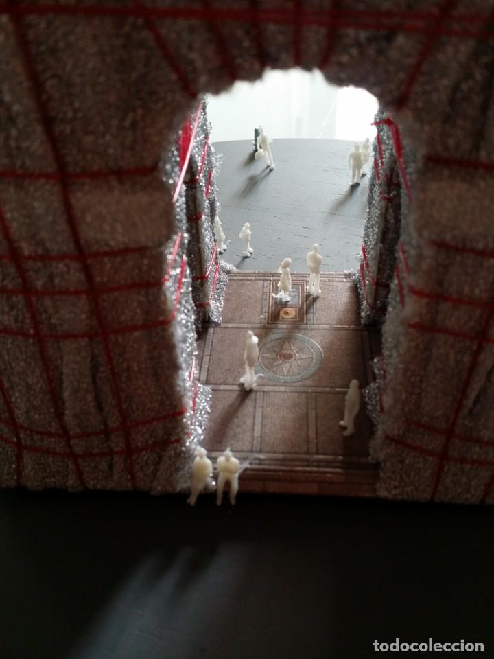 Otros objetos de arte: L Arc de Triomphe, Wrapped / maqueta / Christo - Foto 12