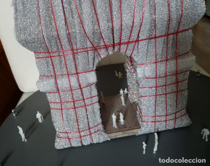 Otros objetos de arte: L Arc de Triomphe, Wrapped / maqueta / Christo - Foto 13