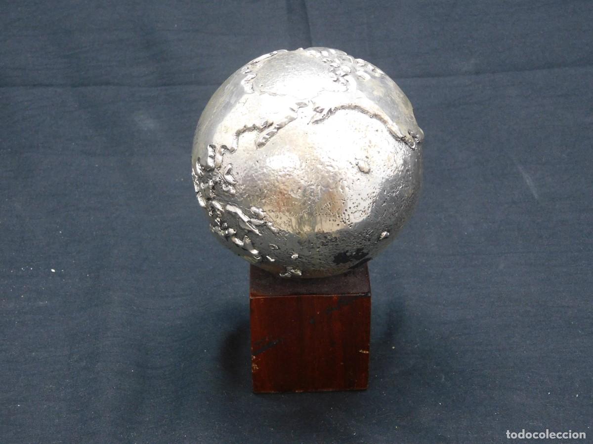 Otros objetos de arte: Bola del Mundo metalica - Foto 3