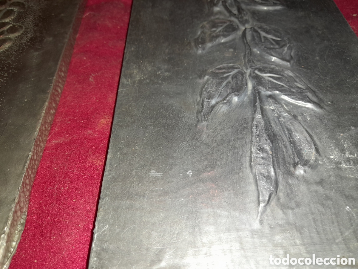 Otros objetos de arte: DOS CUADRITOS FLORES BAJORRELIEVE ESTA&Ntilde;O? - Foto 2