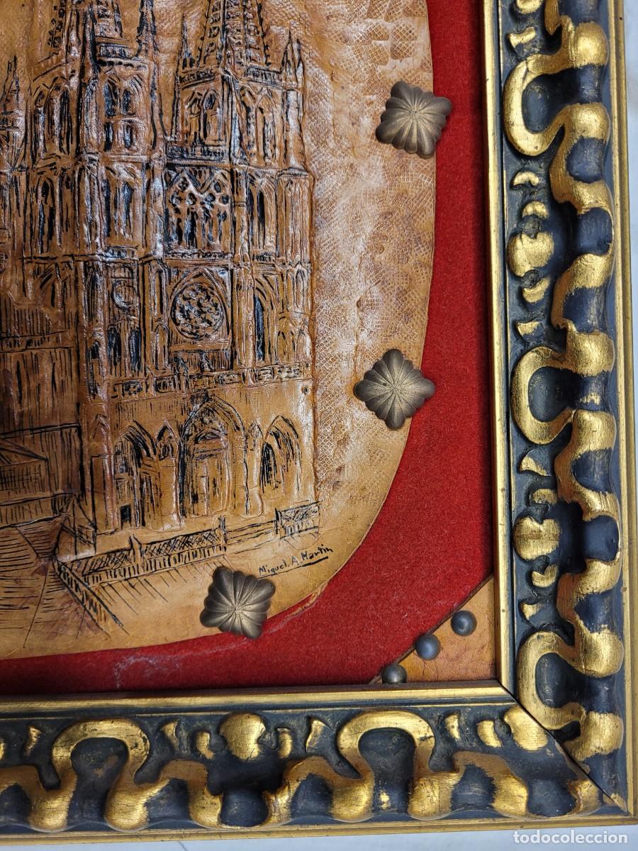 Otros objetos de arte: CUADRO CATEDRAL DE BURGOS EN CUERO REPUJADO - Foto 4