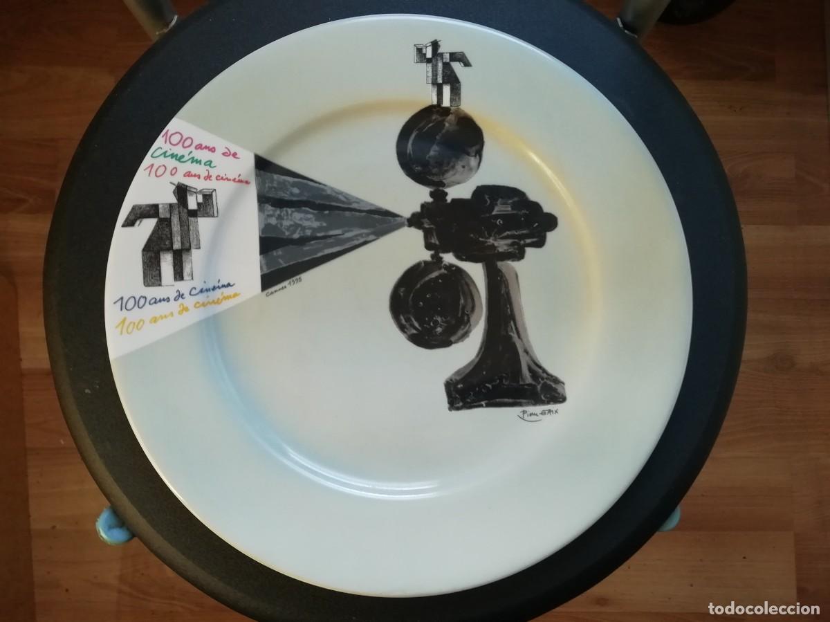 Otros objetos de arte: Plato de Limonges. 100 ans de cinema. - Foto 1