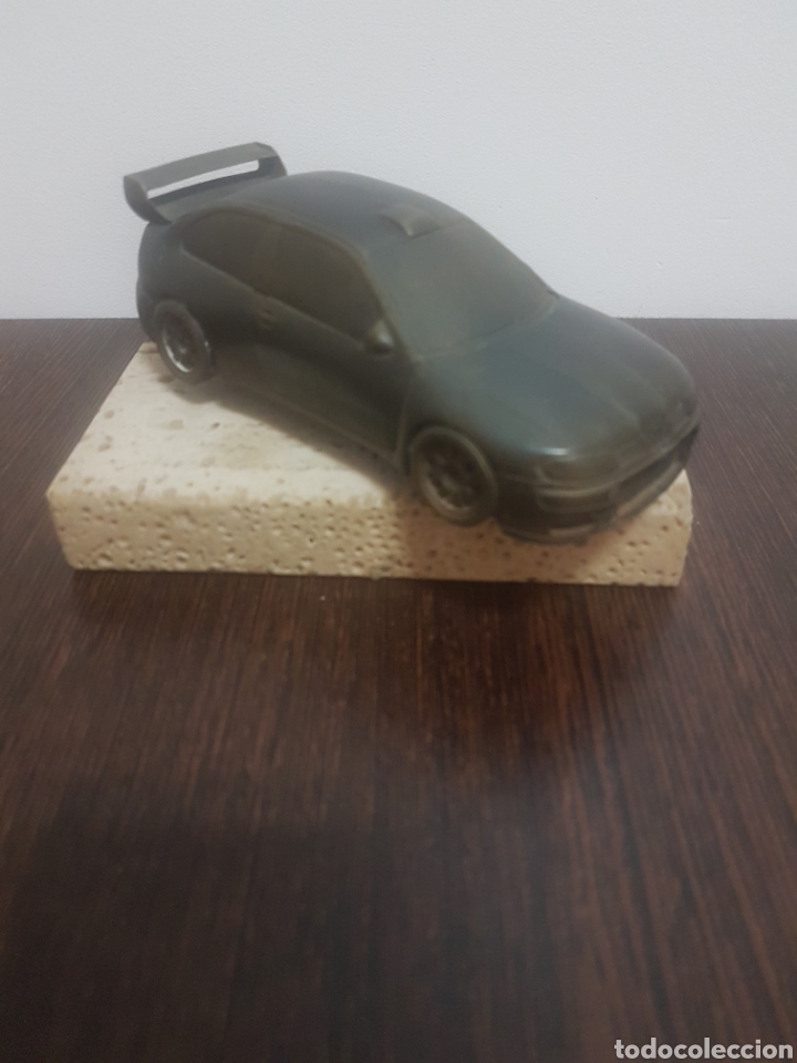Otros objetos de arte: Figura bronce coche Seat tuning tuneado - Foto 3