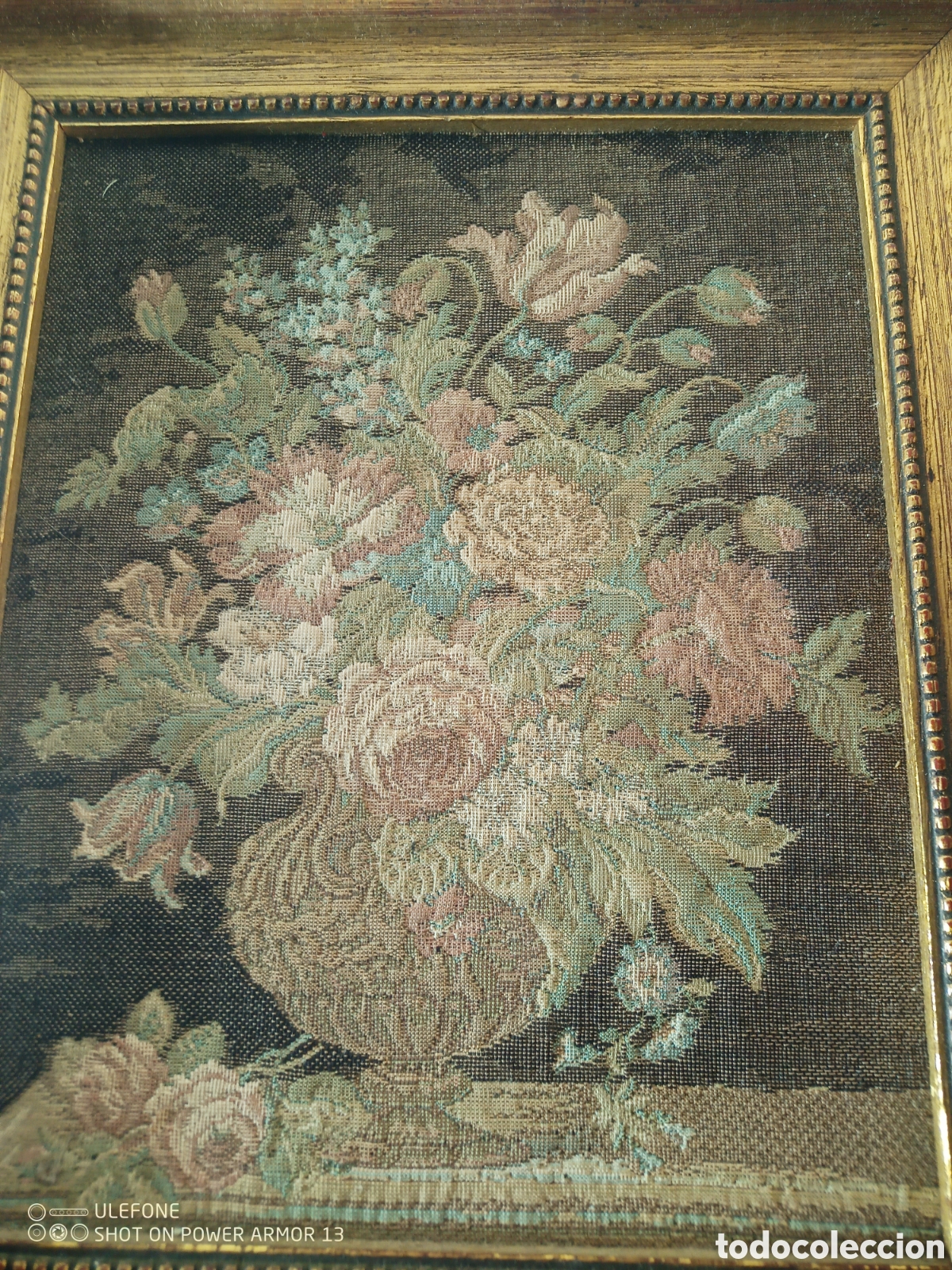Otros objetos de arte: Antiguo tapiz enmarcado - Foto 1