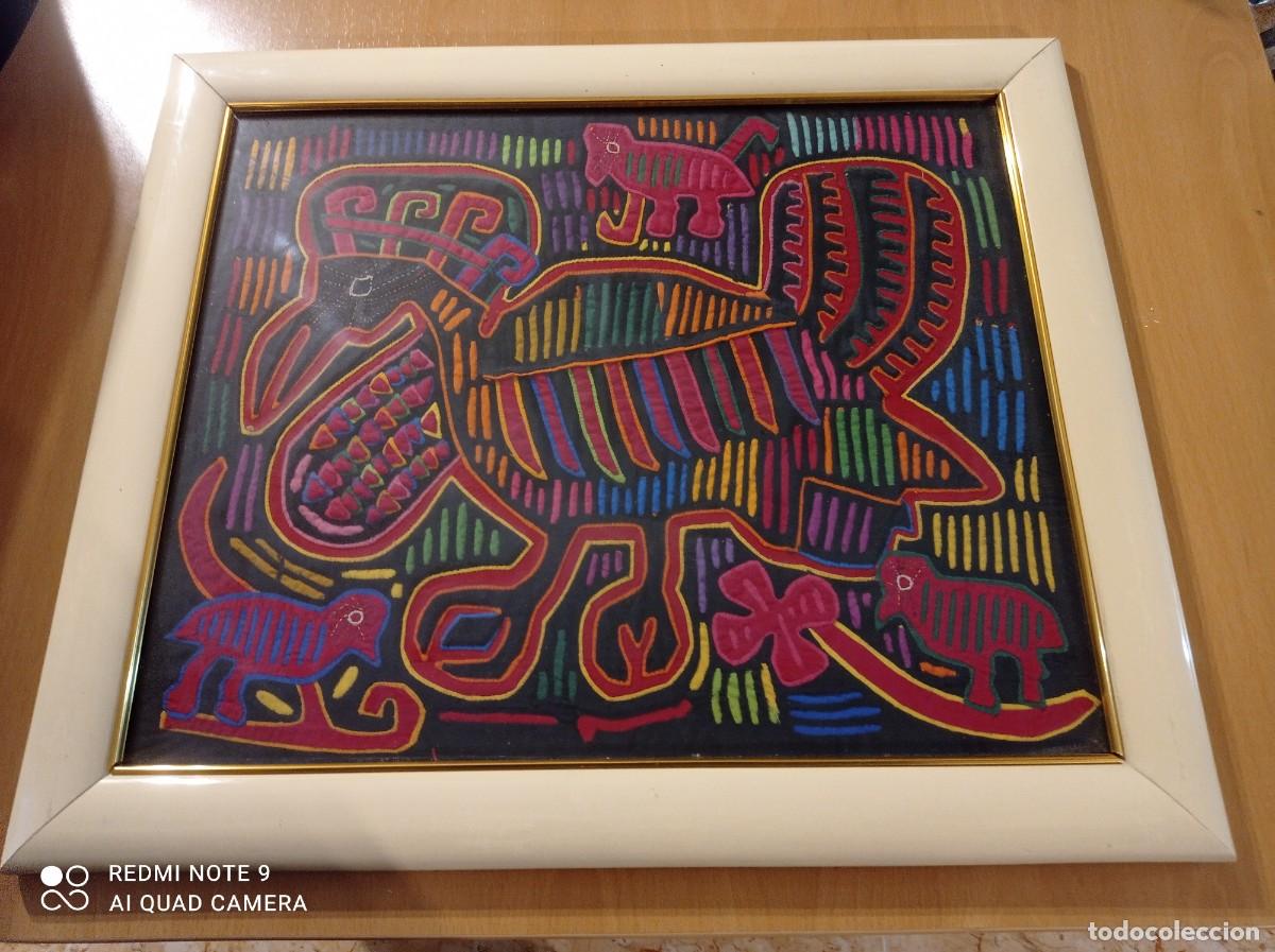 Otros objetos de arte: CUADRO BORDADO Y ENMARCADO CON CRISTAL - Foto 1