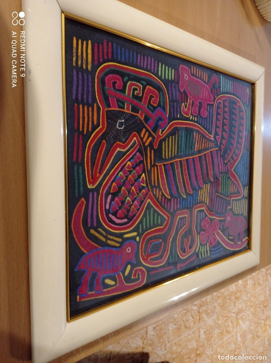 Otros objetos de arte: CUADRO BORDADO Y ENMARCADO CON CRISTAL - Foto 2