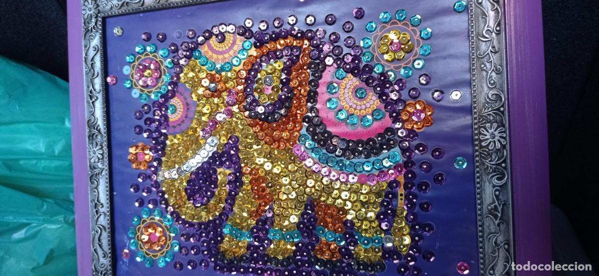 Otros objetos de arte: CUADRO ELEFANTE DE LENTEJUELAS - Foto 1