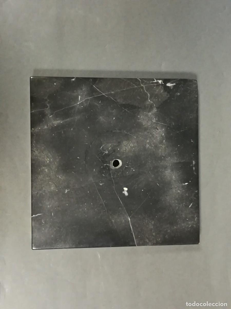 Otros objetos de arte: BASE MARMOL NEGRO MARKINA CUADRADA - Foto 4
