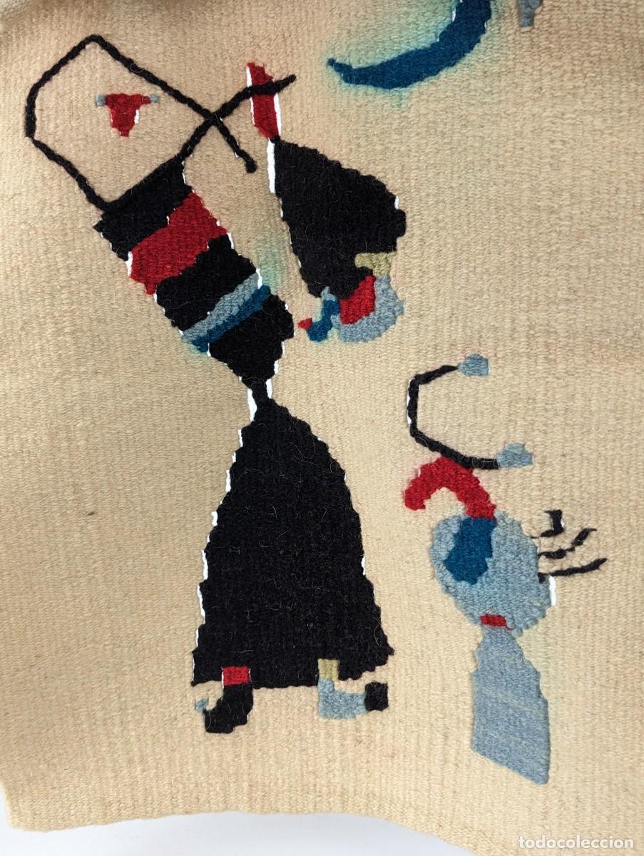 Otros objetos de arte: Tapiz composici&oacute;n estilo miro - Foto 3