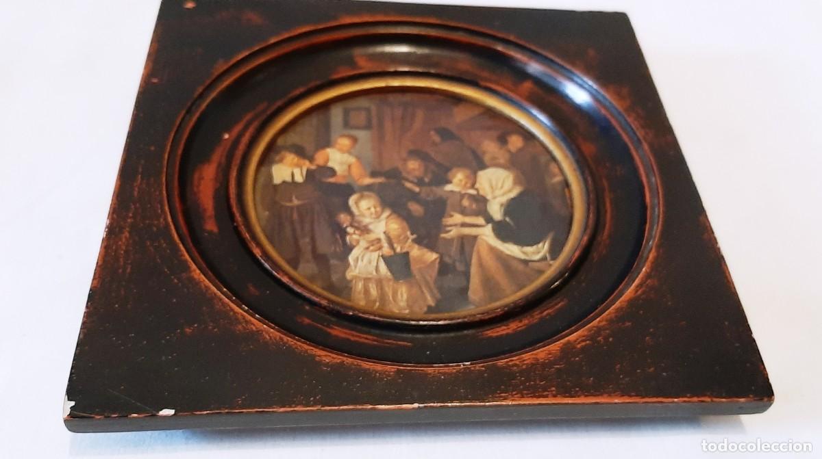 Otros objetos de arte: Antiguo cuadro litograf&iacute;a circular en madera - Foto 2