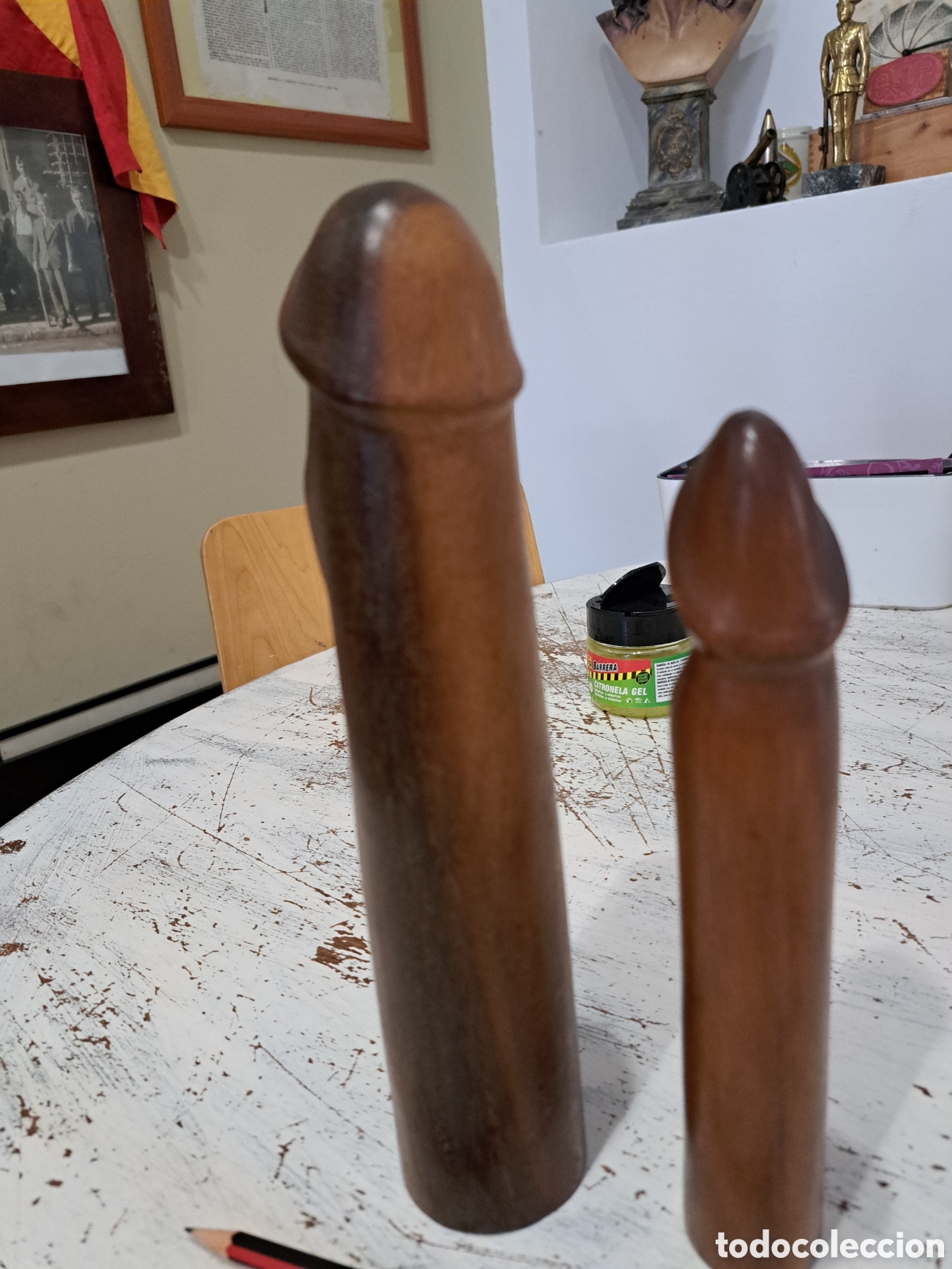Otros objetos de arte: Monjes de madera en forma de cipote. - Foto 2