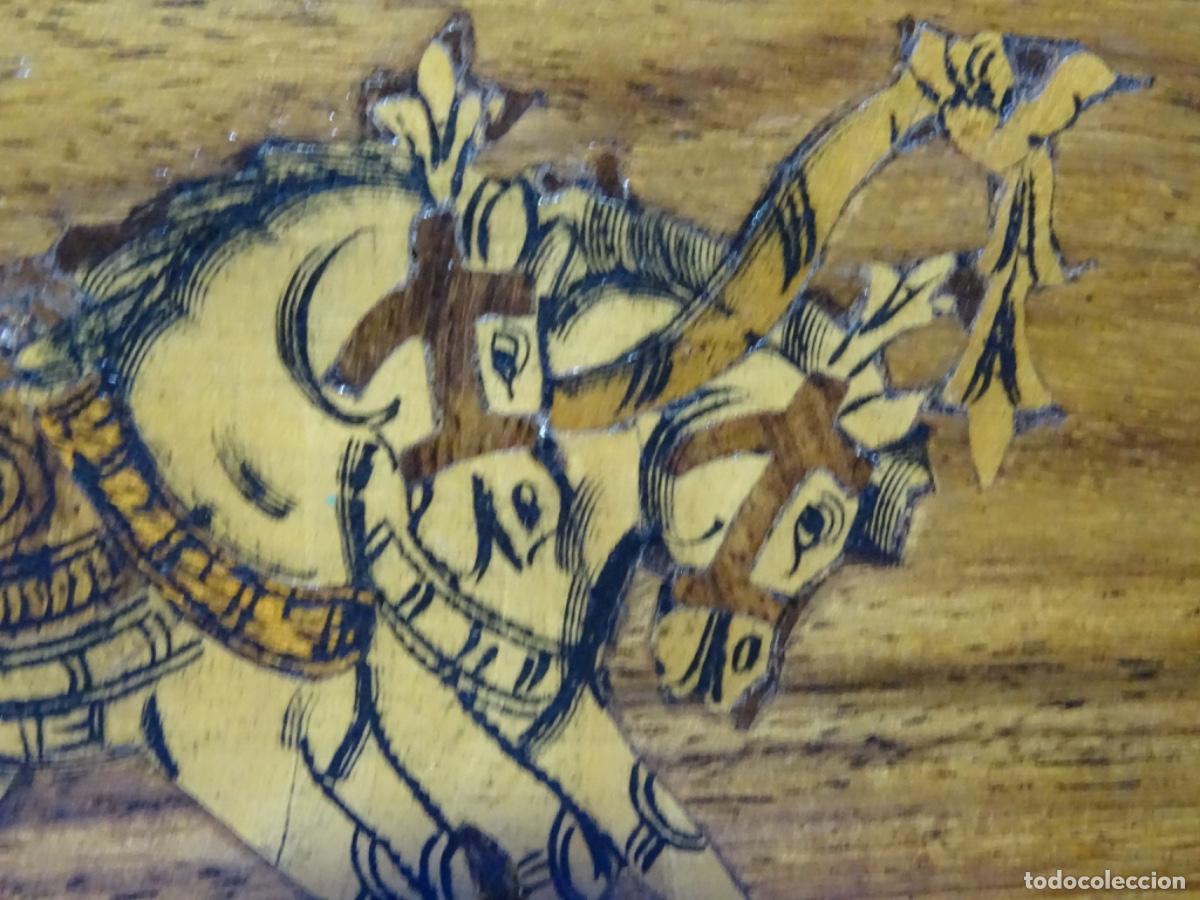 Otros objetos de arte: TABLA DE MADERA NO LE CON MARQUETERIA. ARTE ORIENTAL. - Foto 15