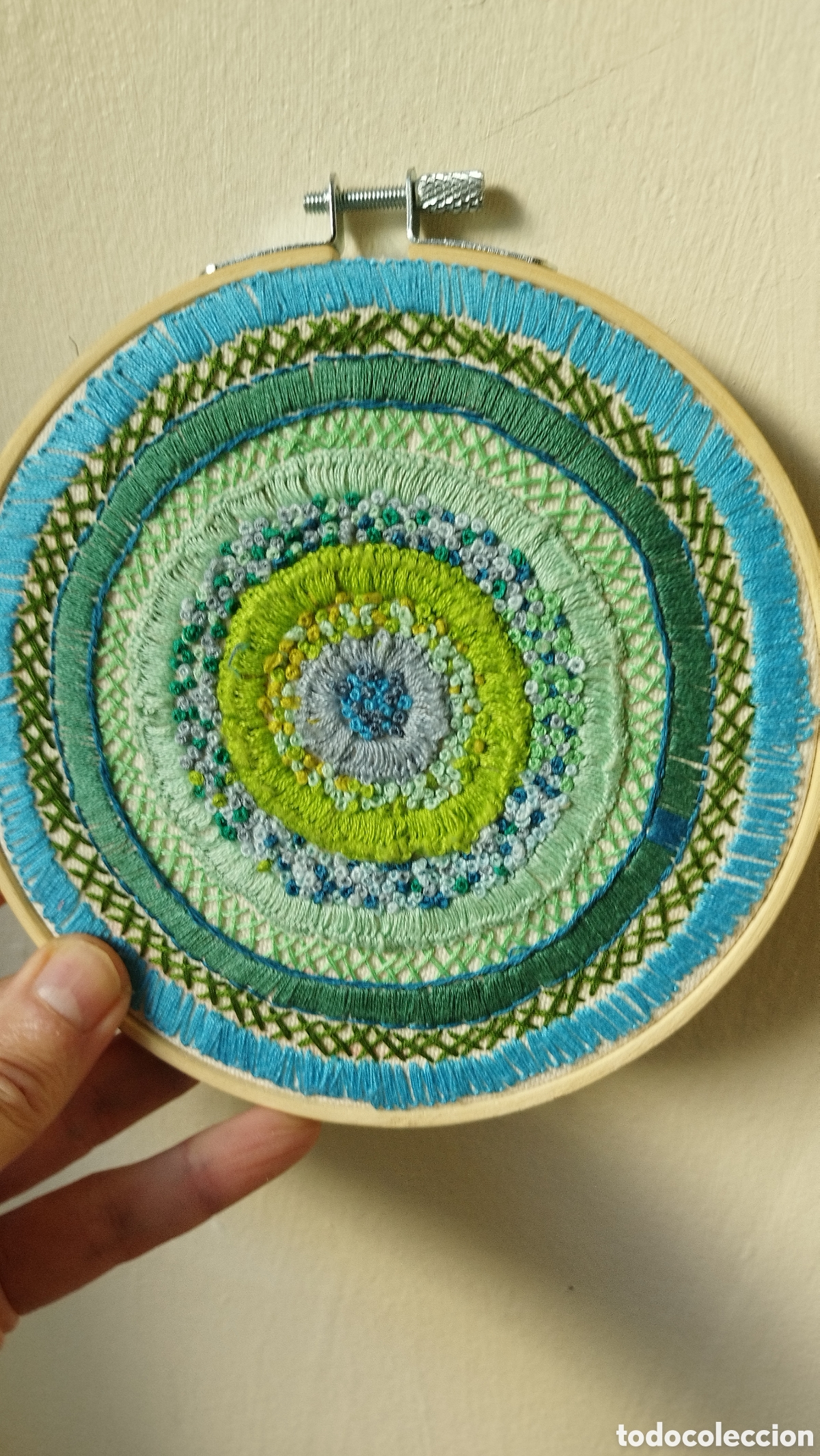 Otros objetos de arte: Bordado concentrico,a mano. - Foto 1