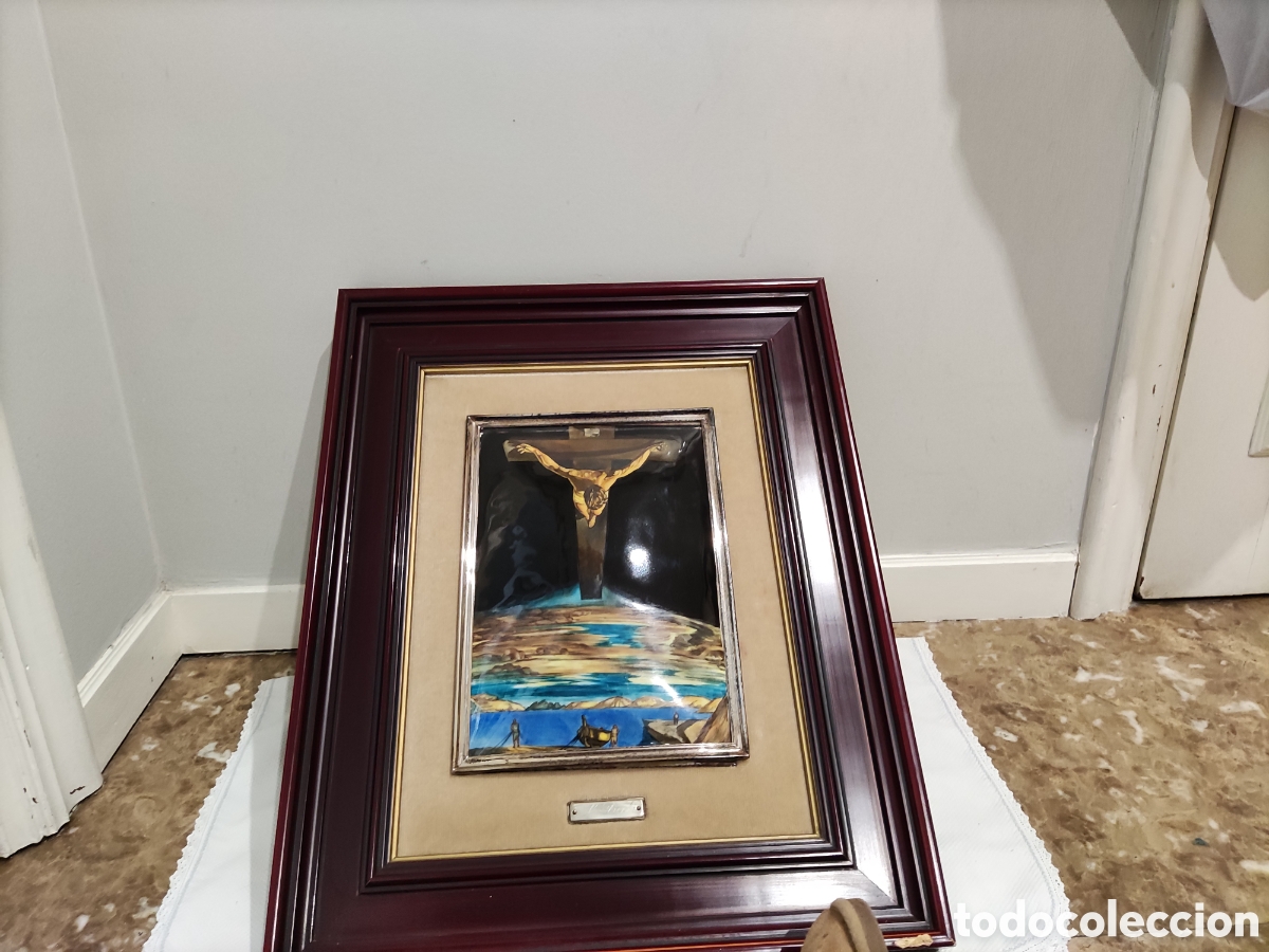 Otros objetos de arte: Esmalte Cristo de Dali - Foto 2