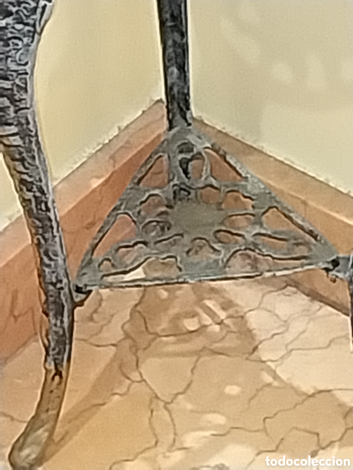 Otros objetos de arte: Jarr&oacute;n d bronce con esmaltados al fuego. - Foto 2