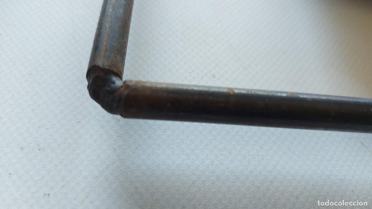 Otros objetos de arte: CUADRO PIROGRABADO Y CARBONCILLO - Foto 12