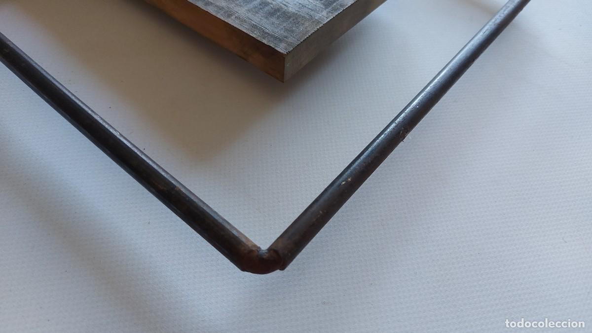Otros objetos de arte: CUADRO PIROGRABADO Y CARBONCILLO - Foto 13