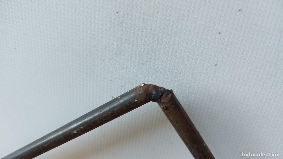 Otros objetos de arte: CUADRO PIROGRABADO Y CARBONCILLO - Foto 14