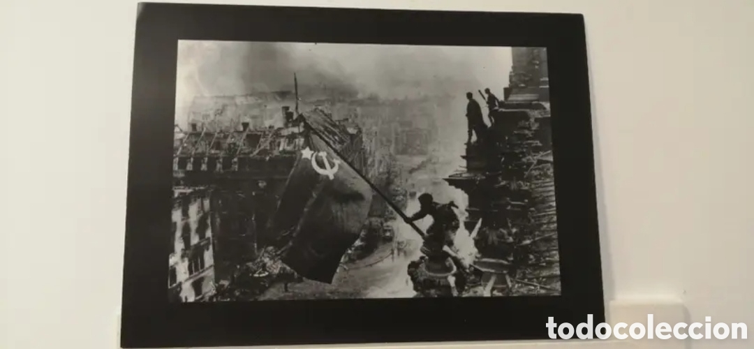 Otros objetos de arte: Fotografia Ej&eacute;rcito rojo en Berl&iacute;n 1945 - Foto 1