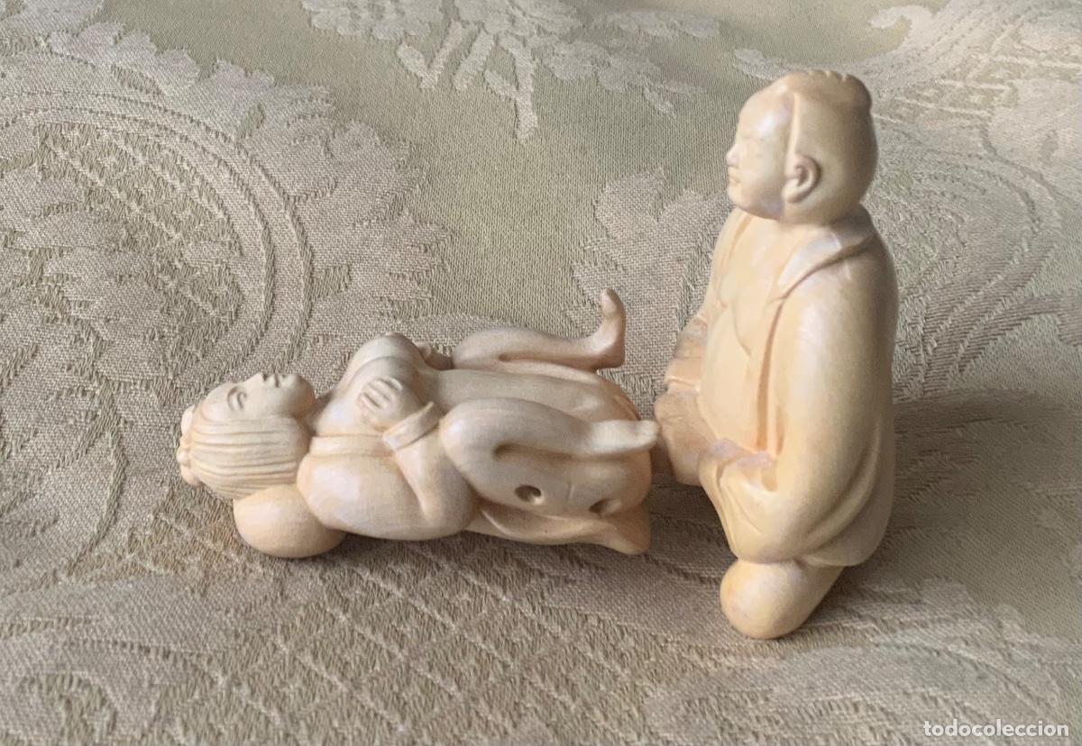 Otros objetos de arte: PAREJA ER&Oacute;TICA NETSUKE MADERA TALLADO A MANO - Foto 9