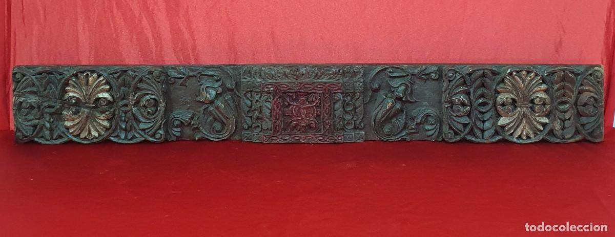 Otros objetos de arte: Antigua tabla de artesonado - Foto 2