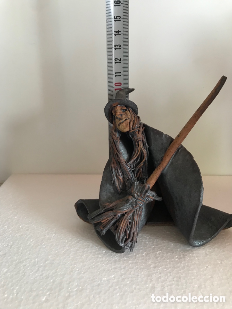 Otros objetos de arte: Bruja cer&aacute;mica - Foto 10