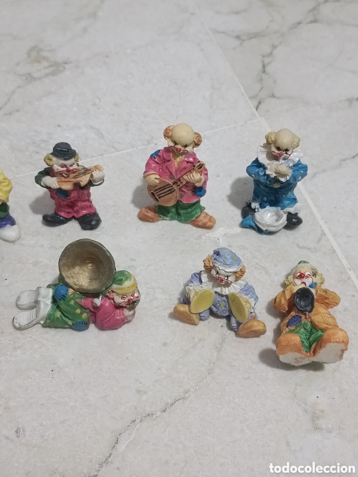 Otros objetos de arte: Orquesta payasos miniaturas - Foto 3