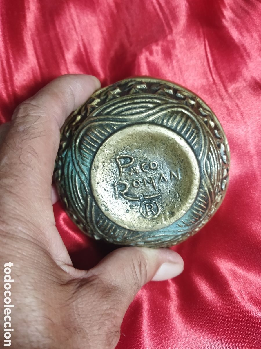 Otros objetos de arte: Cenicero de bronce firmado - Foto 4