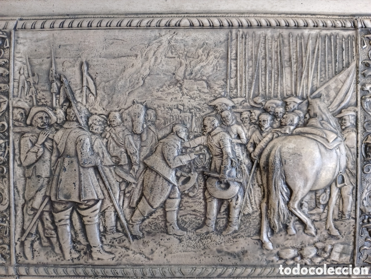 Otros objetos de arte: Bajorrelieve Rendici&oacute;n Breda Alpaca. - Foto 2