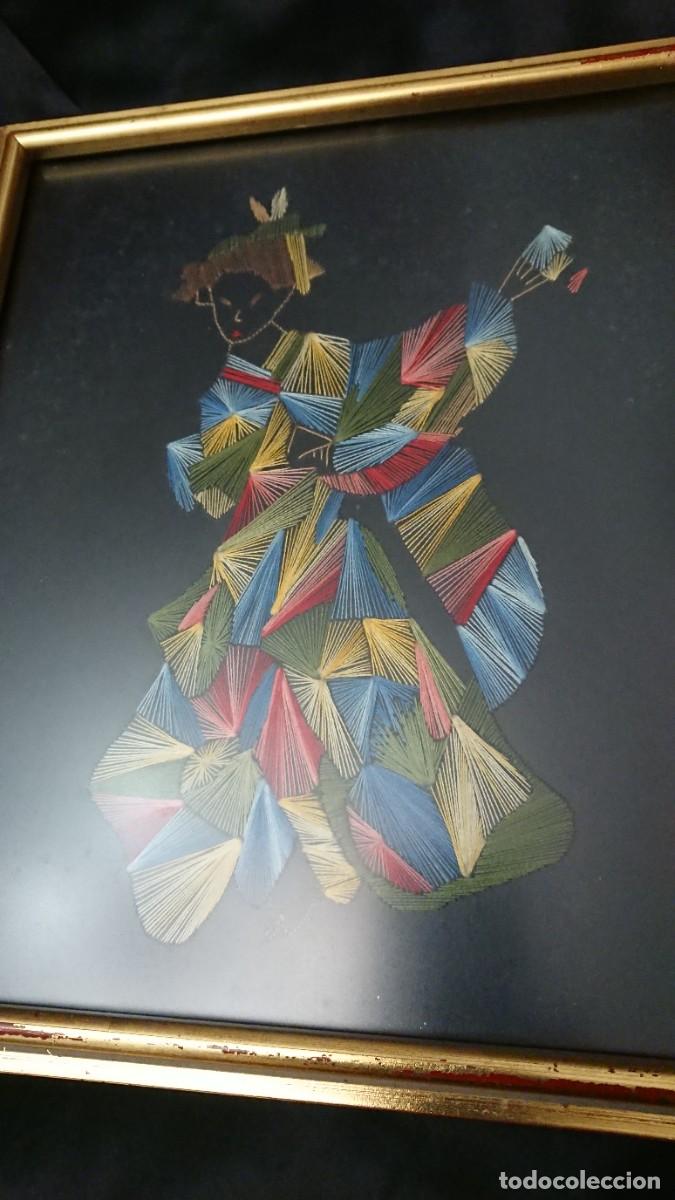 Otros objetos de arte: Cuadro Geisha, hecho a mano de hilo. - Foto 2
