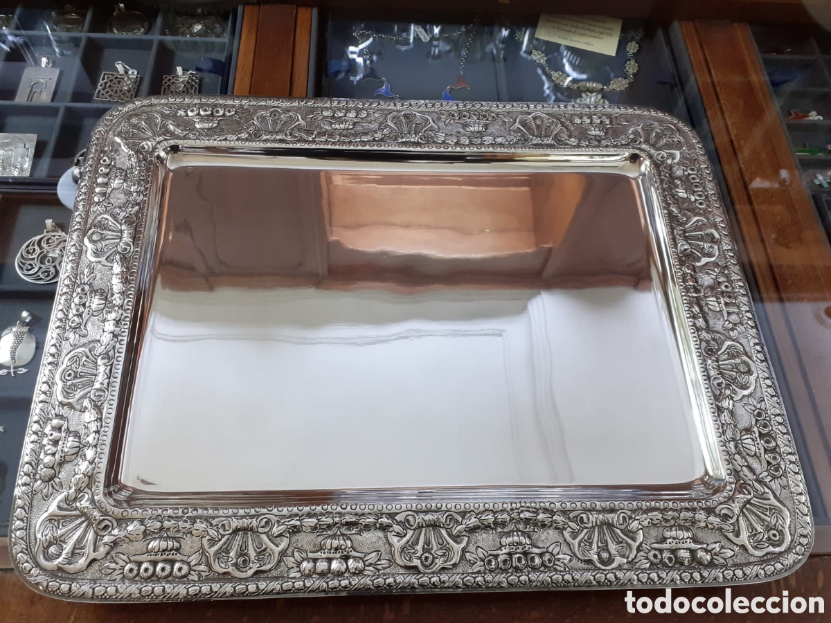 Otros objetos de arte: Bandeja de plata con bordes de granadas - Foto 4