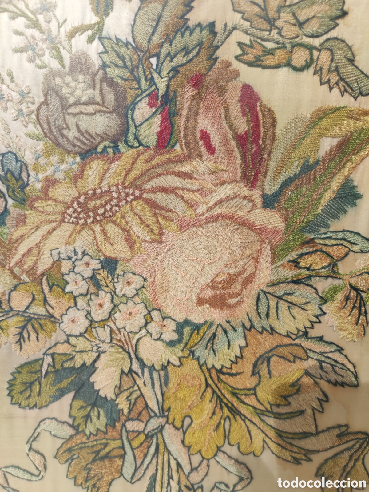 Otros objetos de arte: Seda bordada antigua enmarcada - Foto 3