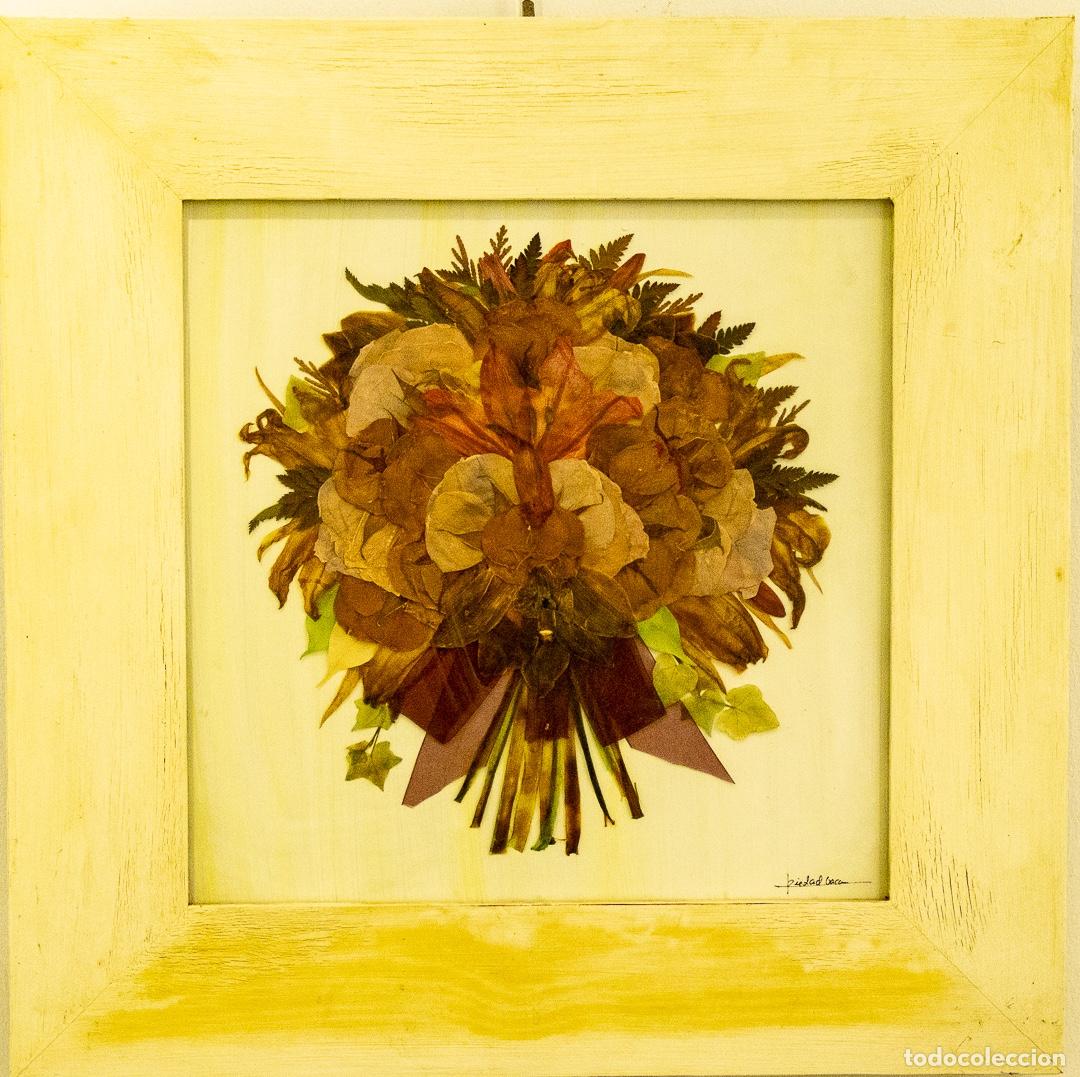 Otros objetos de arte: CUADRO COLLAGE DE HOJAS DE FLORES NATURALES SECAS - Foto 1
