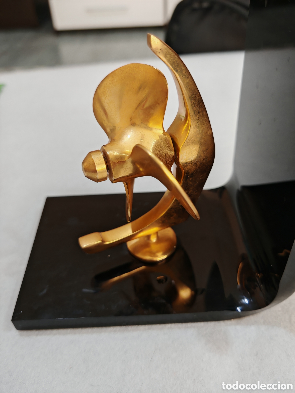 Otros objetos de arte: H&eacute;lice barco bronce y metraquilato - Foto 3