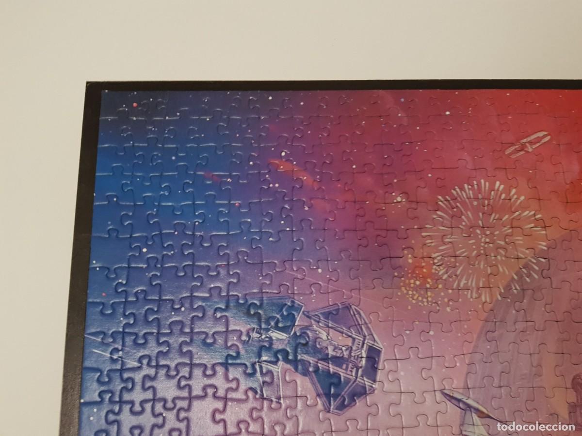 Otros objetos de arte: Cuadro puzzle de Star Wars de 2000 piezas montado y pegado sobre MD - Foto 3