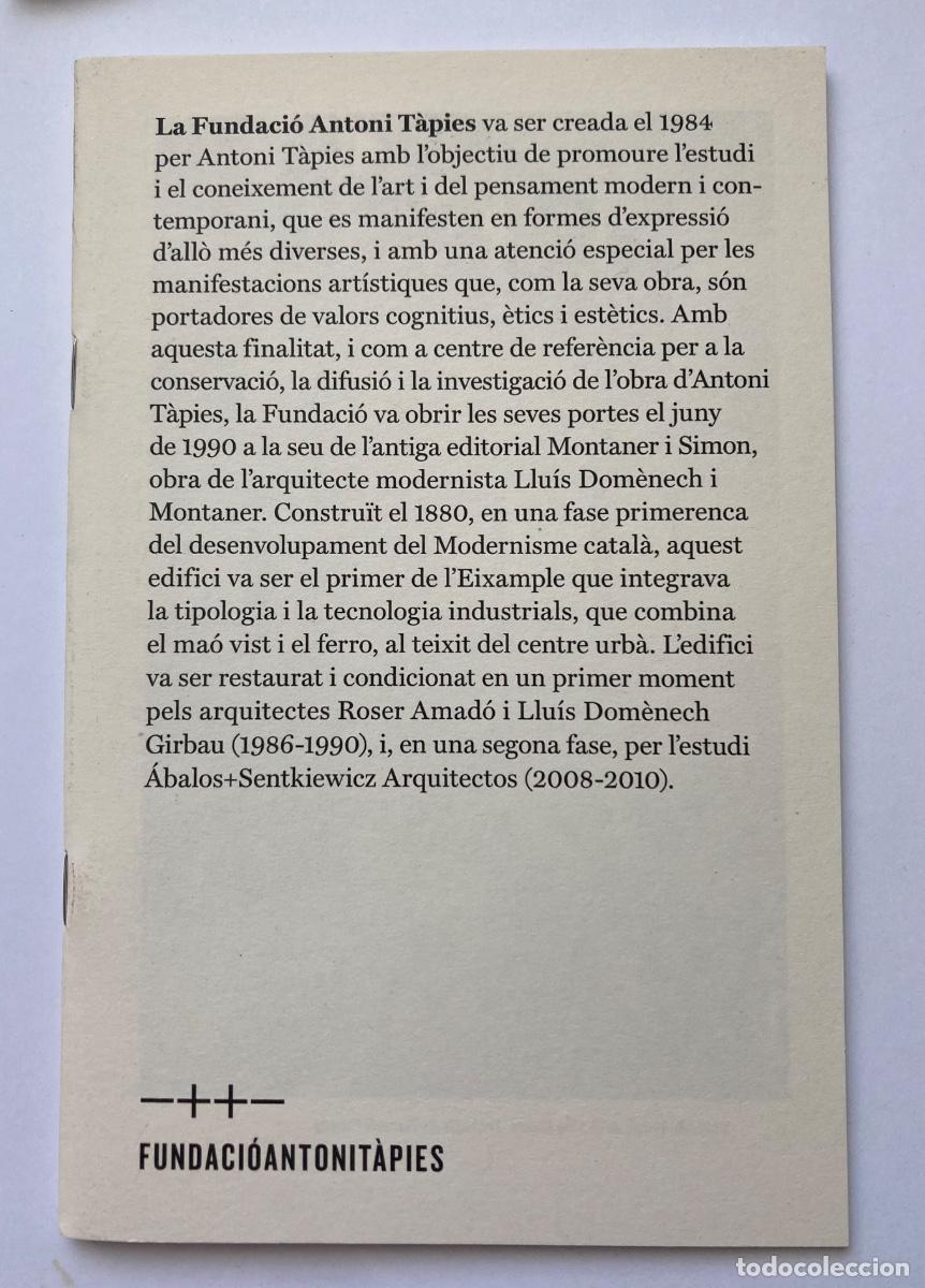 Otros objetos de arte: Fundaci&oacute; Antoni T&agrave;pies libreto en catal&aacute;n - Foto 1